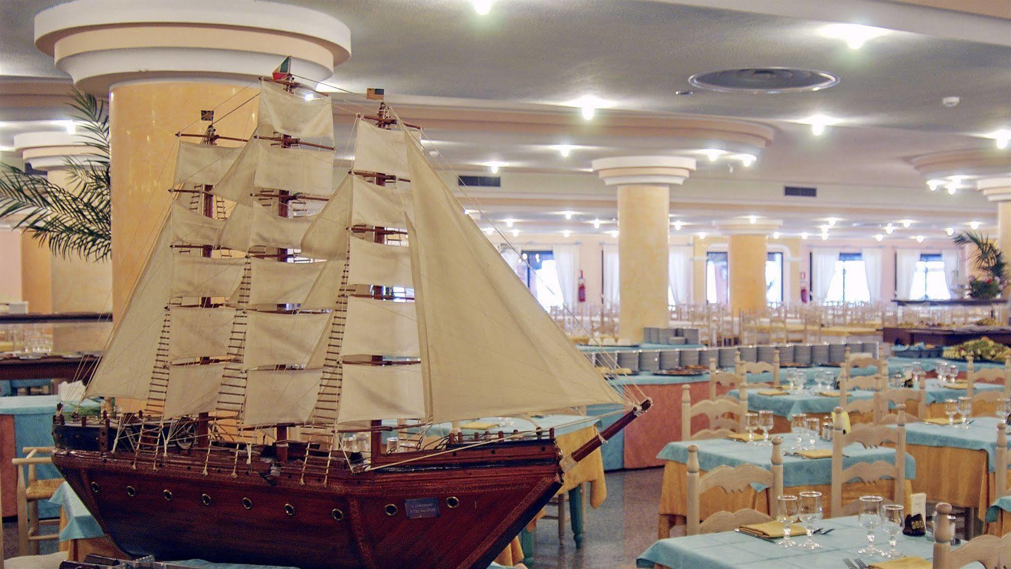 Club Hotel Baia Aranzos Golfo Aranci Kültér fotó