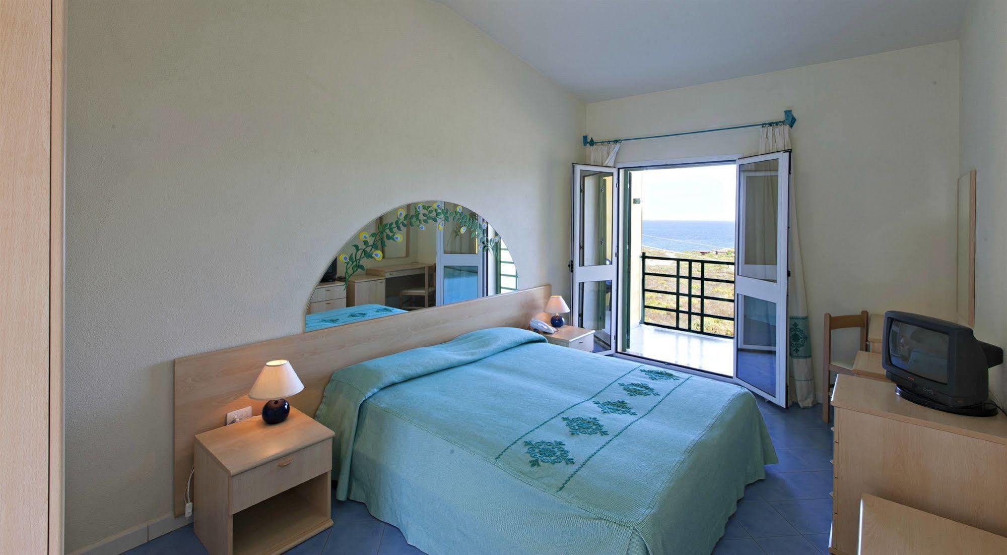 Club Hotel Baia Aranzos Golfo Aranci Kültér fotó
